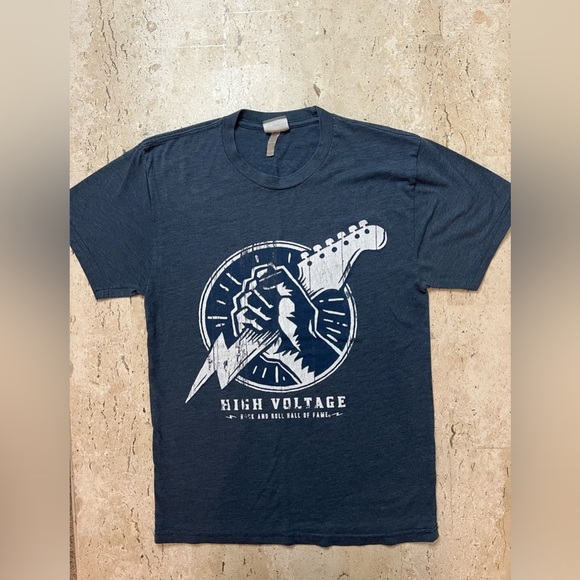 Rock and Roll Hall of Fame High Voltage T-Shirt Size Small - Picture 1 of 5